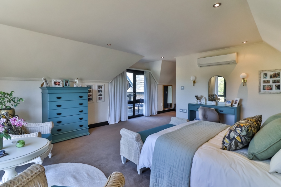 5 Bedroom Property for Sale in Pearl Valley at Val de Vie Western Cape